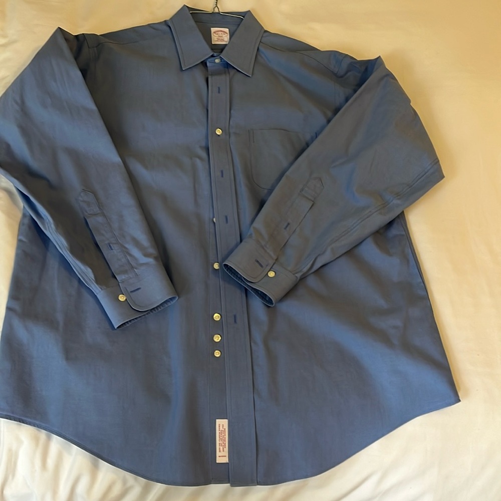 Brooks  Brothers 360 Regular Fit Dress Shirt Medium Blue 16 1/2 34-35